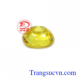 Sapphire vàng thiên nhiên như ý được ép vỉ chất lượng đảm bảo, màu sắc đá tươi sáng.