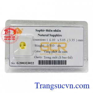 Sapphire vàng thiên nhiên như ý là viên đá hộ mệnh mang lại sự giàu sang, sung túc, giúp đạt được mục đích mong muốn, loại khỏi đầu óc những suy nghĩ tiêu cực, đem lại trí tuệ và tri thức