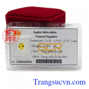Sapphire vàng thiên nhiên như ý phù hợp làm mặt nhẫn hoặc mặt dây chuyền đeo quý phái, thời trang và phong thủy