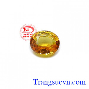 Ngoài ra Viên sapphire vàng hưng thịnh còn là viên đá của tình yêu làm tăng hạnh phúc và niềm vui trong cuộc sống hôn nhân và gia đình