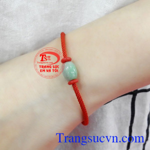 Năng lượng của Cẩm thạch có khả năng làm cân bằng và trấn an cảm xúc, thích hợp làm quà tặng cho người thân và bạn bè mọi độ tuổi,Vòng tay lu thống cẩm thạch chất lượng