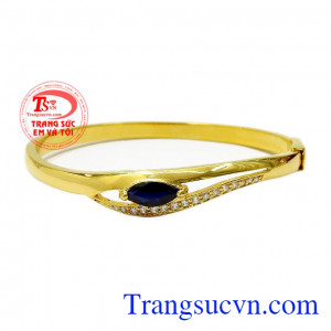 Vòng tay Sapphire độc đáo mang phong cách trẻ trung, hiện đại và thời thượng,Vòng tay Sapphire độc đáo