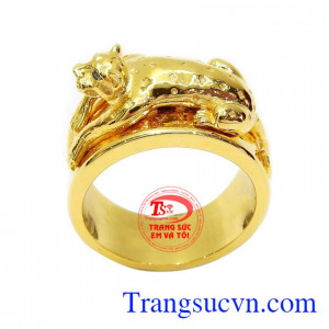 Sản phẩm mang lại cho phái mạnh sự lịch lãm, lôi cuốn, mạnh mẽ và sang trọng