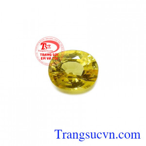 Sapphire thiên nhiên quyền lực thường được gắn lên trang sức đeo vừa sang trọng, quyền quý vừa tài lộc