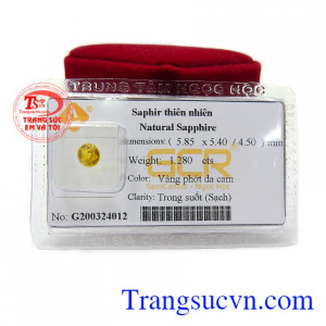 Sapphire vàng thiên nhiên quyền quý còn là viên đá của danh vọng, tài lộc và bình an nên từ xưa đến nay rất được con người ưa chuộng.