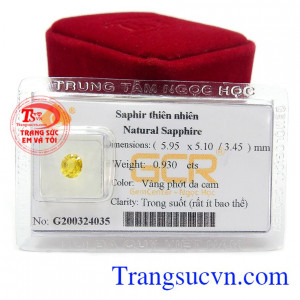 Sapphire vàng với màu sắc tươi sáng, độ tinh khiết cao tạo nên vẻ đẹp lấp lánh phù hợp gắn lên trang sức càng nâng cao sự tuyệt vời cho sản phẩm