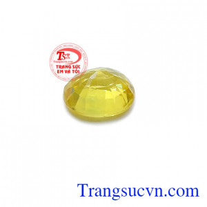 Viên sapphire vàng với vẻ đẹp của ánh mặt trời là sự lựa chọn hoàn hảo cho chính bạn
