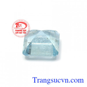 Đá aquamarin thiên nhiên giúp người dùng cải thiện sức khỏe, mang lại cho người dùng sự tự tin trong giao tiếp. Aquamarin thiên nhiên ép vỉ