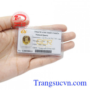 Kiểu dáng đẹp và tinh tế thích hợp để làm mặt dây và mặt nhẫn. Sản phẩm hợp phong thủy mang đến nhiều may mắn cho người dùng. Đá thạch anh ép vỉ sang trọng