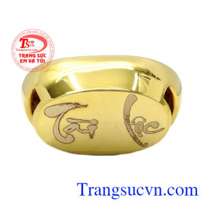 Trong phong thủy, đĩnh vàng có ý nghĩa rất lớn, là vật cát tường mang lại nhiều điều may mắn cho chủ nhân,Đĩnh vàng tài lộc