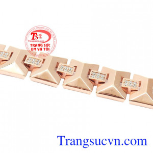 Lắc tay vàng hồng thời trang được chế tác theo công nghệ 3D hiện đại. 