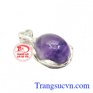 Mặt bạc nữ thạch anh tím đẹp mang lại vẻ đẹp sang trọng và tinh tế cho người dùng.
