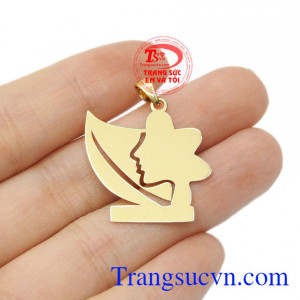 Mặt dây thiếu nữ duyên dáng vàng 18k sẽ là sự lựa chọn mang đầy ý nghĩa để làm quà tặng.