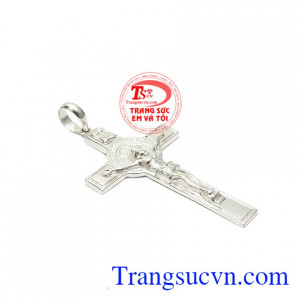 Mặt thánh giá bạc cứu rỗi được chế tác từ bạc ta đảm bảo chất lượng. 