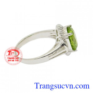 Sản phẩm mang lại vẻ nữ tính, yêu kiều cho phái đẹp.