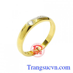 Nhẫn vàng thời thượng sẽ không khiến khách hàng khỏi thất vọng bởi nét thời trang mà sản phẩm mang lại.