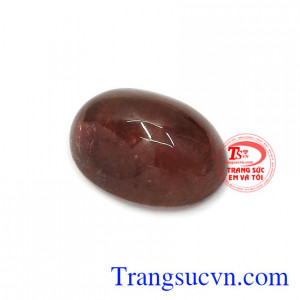 Viên đá này là lá bùa hộ mệnh cho những người mang mệnh Thổ và Hỏa và là viên đá của ngày kỉ niệm 8 năm ngày cưới.