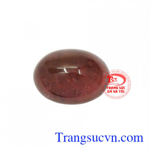 Sản phẩm có thể gắn lên các mặt hàng trang sức như nhẫn đeo tay, mặt dây sẽ làm nổi bật vẻ sang trọng, quyền quý cho người đeo.