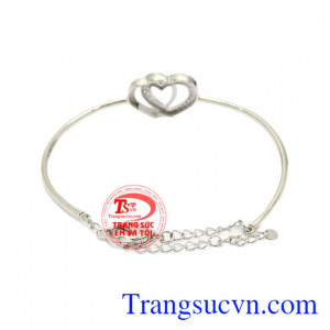 Trái tim là biểu tượng của tình yêu nồng nhiệt, say đắm là hình tượng yêu thích dành cho phái đẹp.