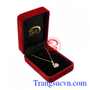 Bộ mặt dây nữ thanh thoát bảo hành uy tín.