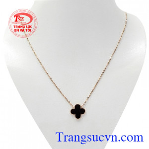 Dây chuyền may mắn vàng hồng