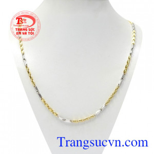 Dây chuyền nam vàng lịch lãm sẽ là sự lựa chọn hoàn hào dành cho phái nam.