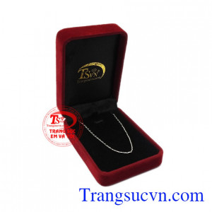 Dây chuyền vàng trắng tinh tế, là món quà ý nghĩa tặng phái đẹp
