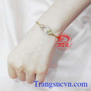 Hơn nữa loại vật này còn là biểu tượng của sự thủy chung.