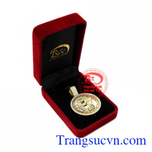 Mặt dây chuyền thời thượng giao hàng tận nơi, thanh toán an toàn.