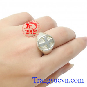 Sản phẩm thích hợp làm quà tặng cho người thân và bạn bè,Nhẫn nam bạc thánh giá