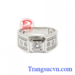 Nhẫn nam vàng trắng thành đạt là món đồ trang sức không thể thiếu với phái mạnh. 