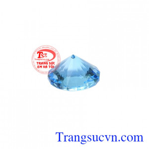 Còn với người La Mã cổ đại thì tin rằng nó có thể cải thiện thị lực của người sở hữu. Viên đá Topaz thành đạt