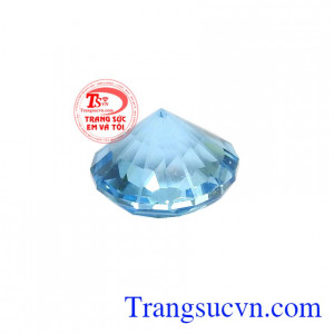Vì vậy Topaz còn được mệnh danh là đá thức tỉnh nội tâm, viên đá này thường được gắn trên các món trang sức đắt tiền. Viên đá Topaz tinh tế