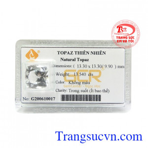 Viên topaz trắng may mắn