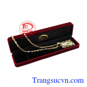 Bộ mặt dây nam thành đạt tinh tế.