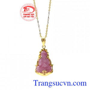 Trong phong thủy, phật A Di Đà là thần hộ mệnh cho những người tuổi Tuất và Hợi mang lại sức khỏe và may mắn cho họ.