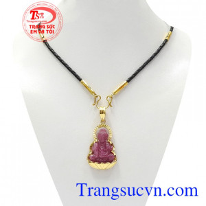 Bộ mặt quan âm Ruby bình an mang lại cho người đeo thật nhiều điều tốt lành, an yên.