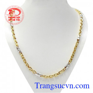 Dây chuyền vàng ấn tượng