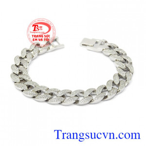 Lắc nam vàng trắng thành đạt được nhập khẩu từ Korea kiểu dáng thời trang, phong cách.