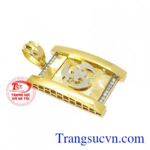 Từng đường nét tinh xảo, với thiết kế độc đáo mang lại sức hút, tài trí dành cho người đeo.