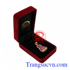 Mặt quan âm Ruby bình an cầu chúc mọi điều tốt đẹp sẽ đến với bạn.