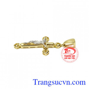 Người ta luôn tin rằng Chúa sẽ luôn che chở và cứu rỗi chúng ta khi lạc lối.