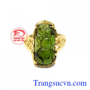 Nhẫn nữ tourmalin thiên nhiên được chế tác từ vàng tây 14k kết hợp cùng đá tourmalin chạm khắc vô cùng tinh xảo. 