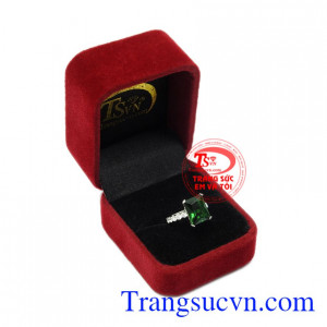 Nhẫn nữ vàng trắng cách điệu vàng 14k chất lượng.