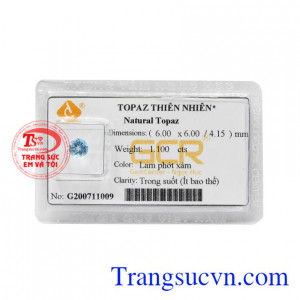 Viên Topaz tài lộc được chế tác với từng đường cắt sắc xảo, tinh tế tạo nên viên đá sáng lấp lánh.