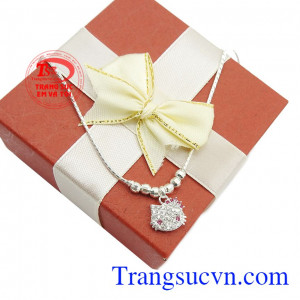 Dây chuyền hello kitty đẹp được giao hàng toàn quốc, thanh toán an toàn.