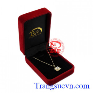 Bộ mặt dây vàng nữ tính