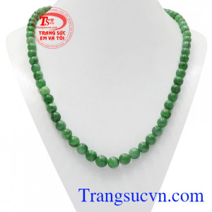 Chuỗi cổ cẩm thạch tài lộc mang đến nguồn năng lượng dồi dào giúp cho người đeo gặp nhiều may mắn.