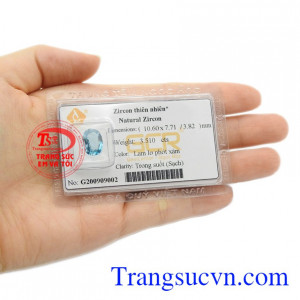 Không chỉ vậy các sản phẩm gắn đá Zircon còn mang đến nhiều may mắn và tài lộc đến cho người dùng.