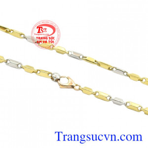 Đây sẽ là món quà vừa có giá trị cả về vật chất lẫn tinh thần, mang đến niềm vui dành cho các chàng.